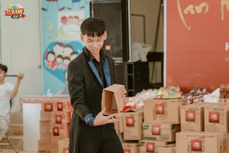 68 Game Bài - Chương trình từ thiện tại B-V-B-D TPHCM 4 Chương trình từ thiện tại B-V-B-D - Khám từ thiện vì sức khỏe cộng đồng